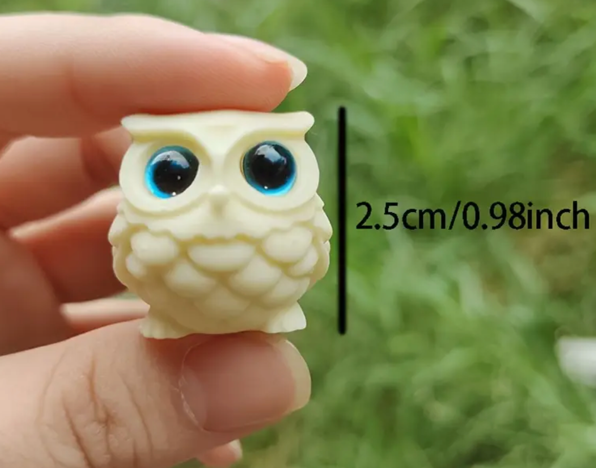 Hand Crafted Wooden/Resin Owl