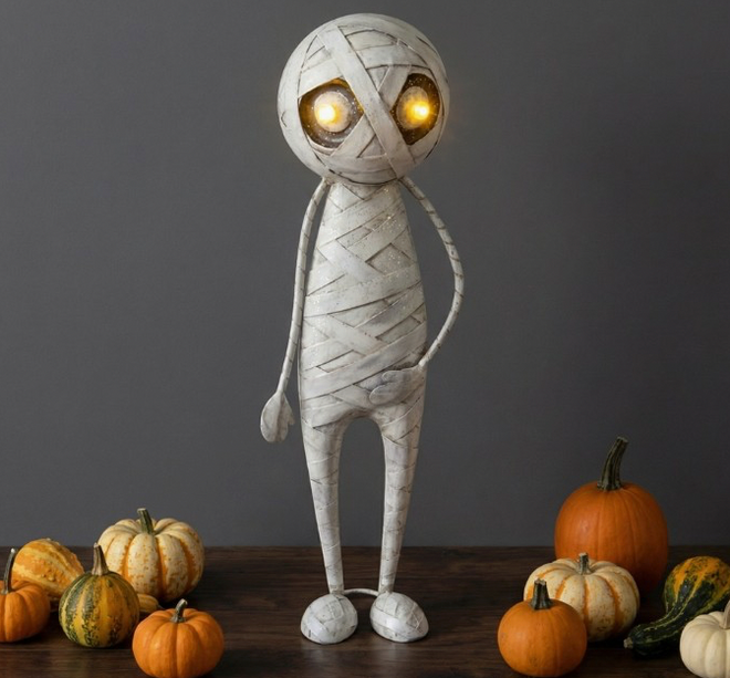 Metal Halloween Mummy Statue - Led Glow