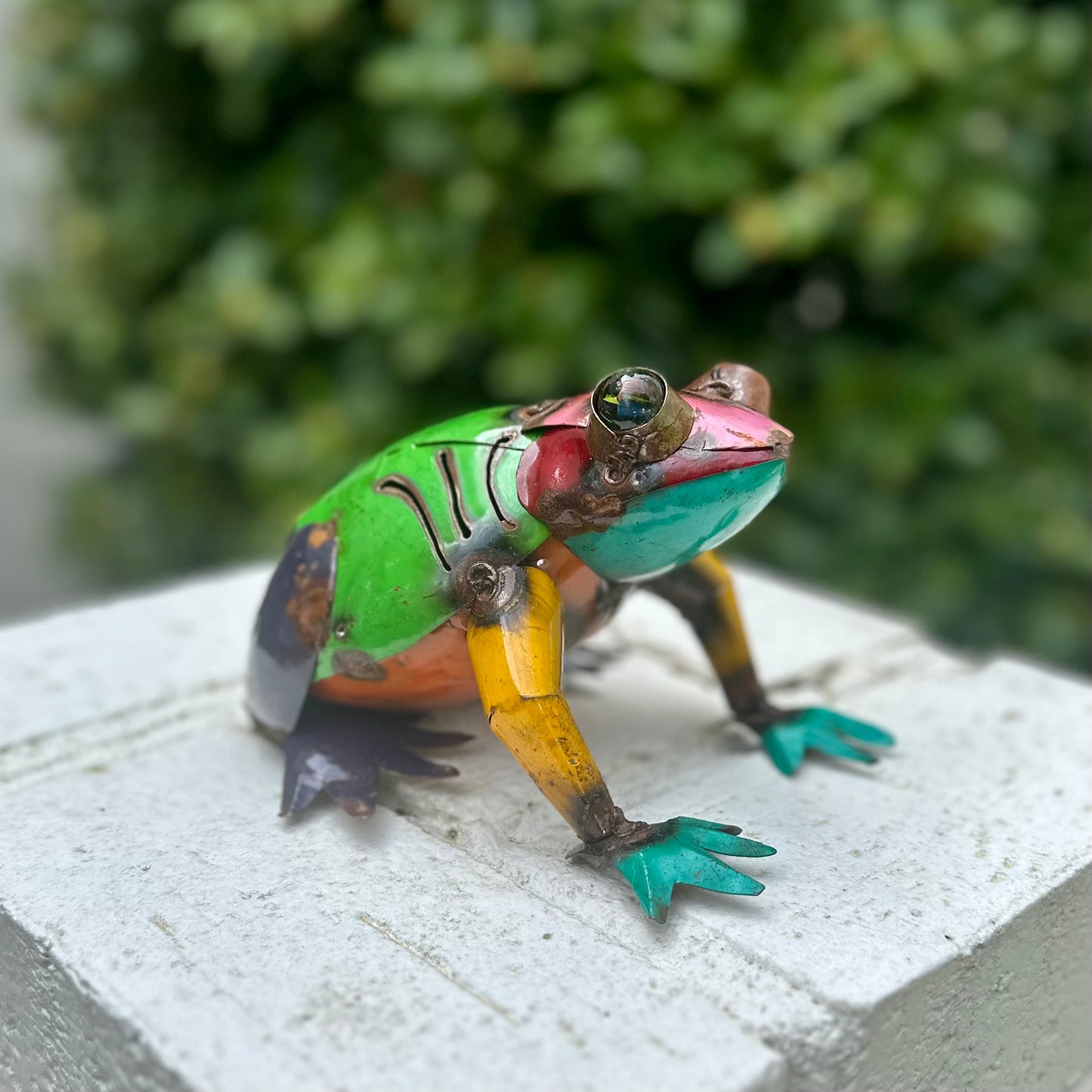 Colorful Metal Frog-Garden-Handmade-Yard Art