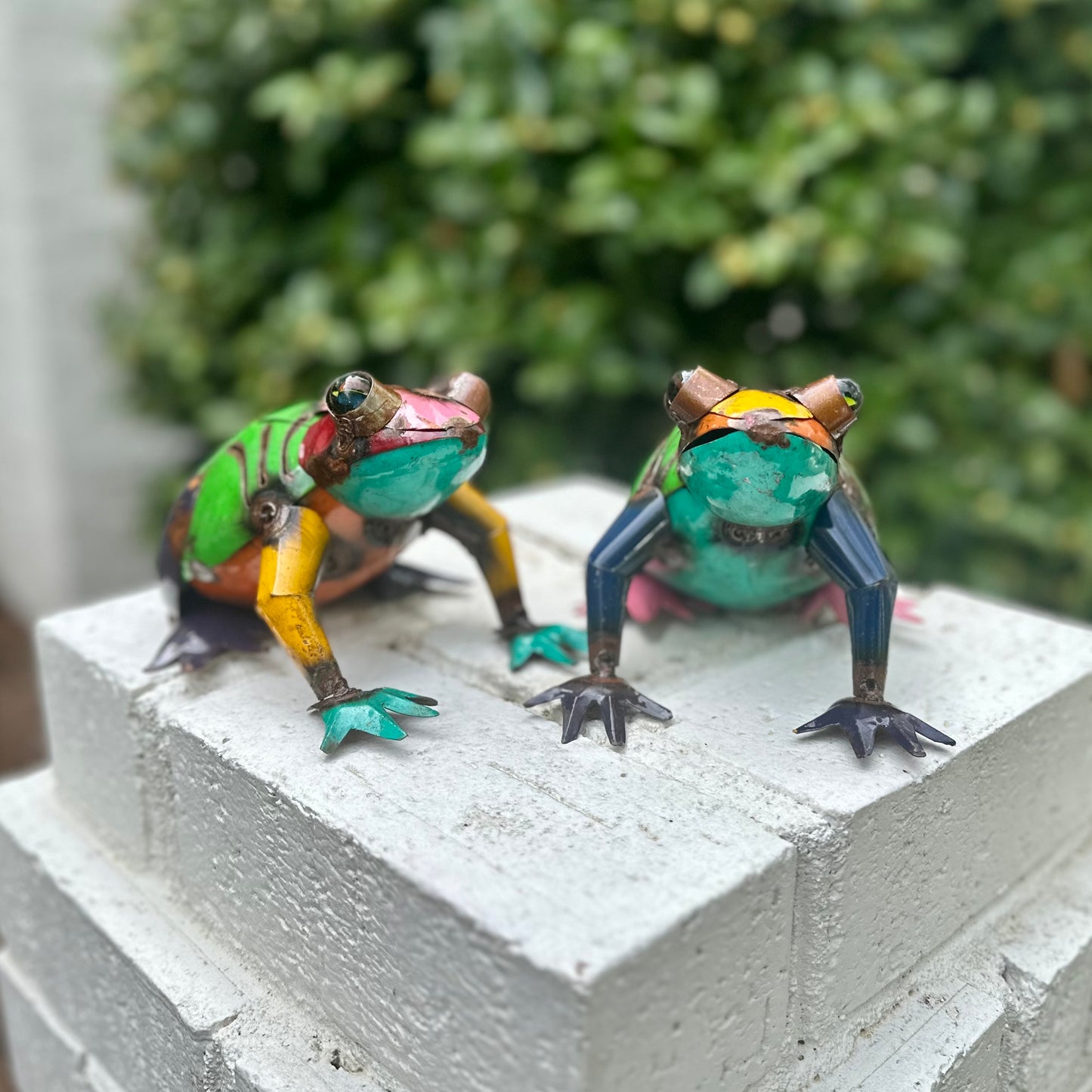 Colorful Metal Frog-Garden-Handmade-Yard Art