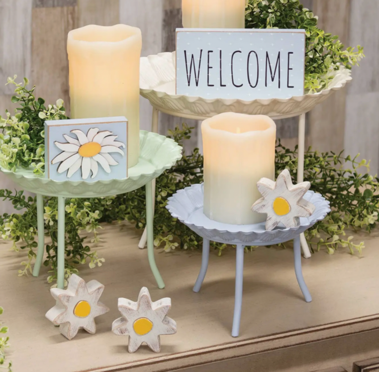 Distressed Chunky Wooden White Daisy Sitter (3-pc Set)