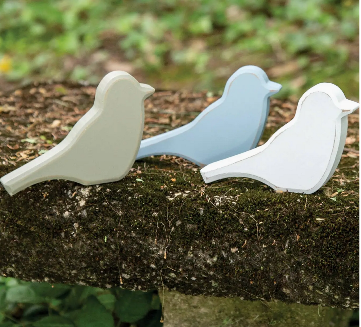 Distressed Chunky Wooden Spring Bird (sold individually)
