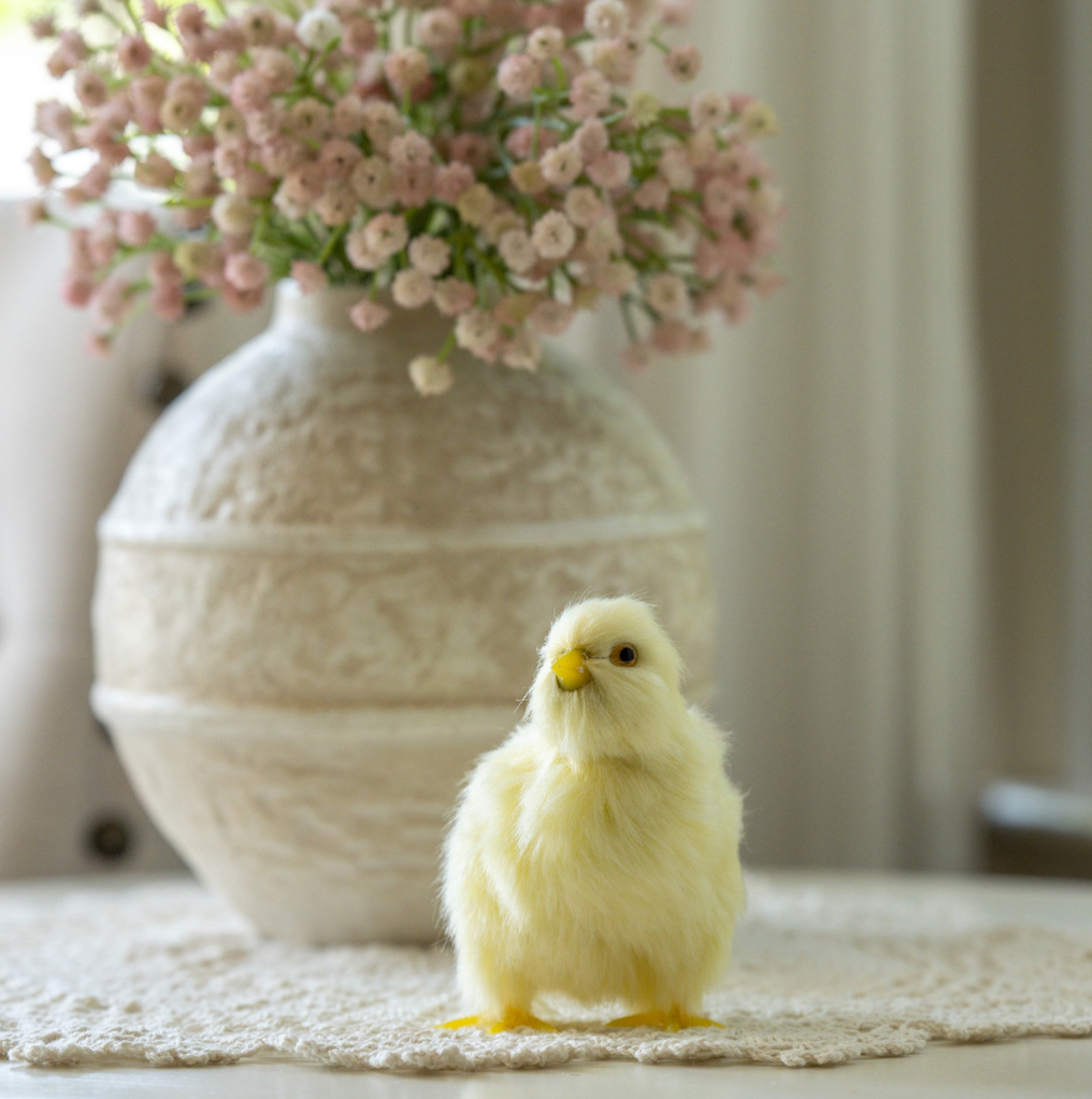 Fluffy Yellow Chicks - (sold individually)