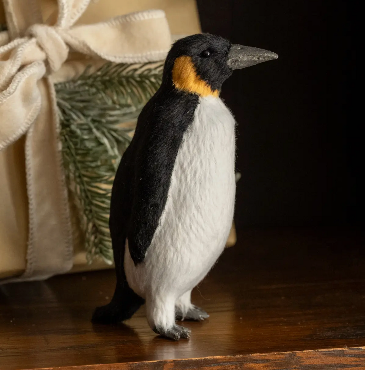 5.25" Standing Penguin