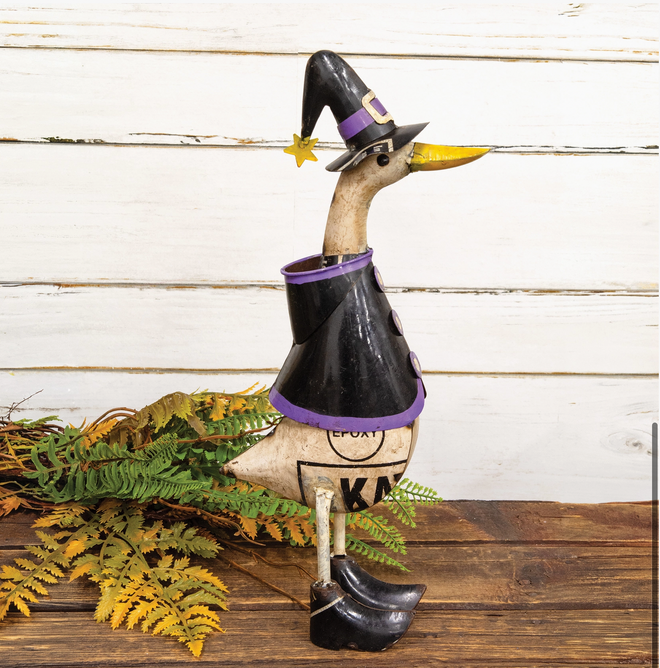 Recycled Metal Witchy Mallory Porch Goose