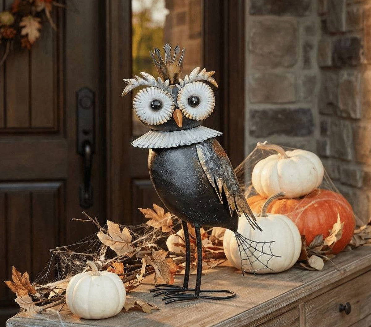 Halloween Figurine - Metal Owl Prince